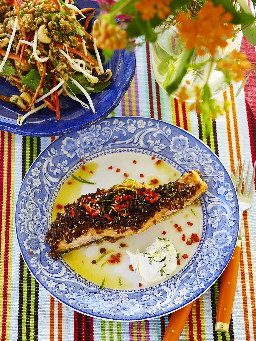 Salmon with Asian spices and salad