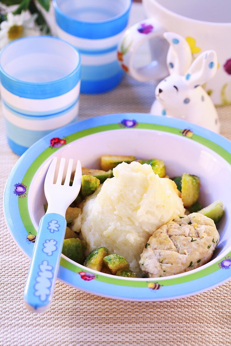 Poultry meatball with mashed potato and Brussels sprouts