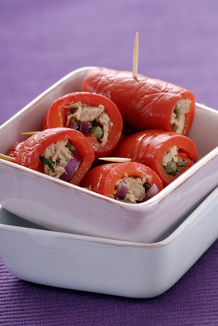 Red pepper rolls with tuna filling