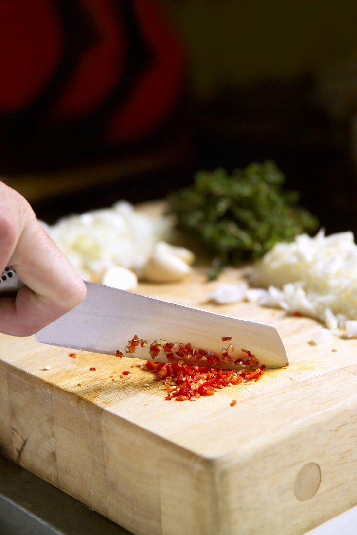Chopping chilli