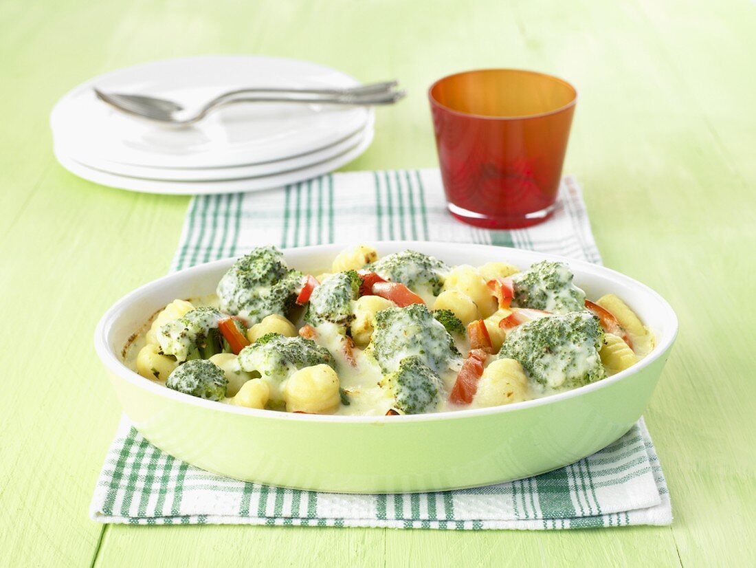 Gnocchi and broccoli bake