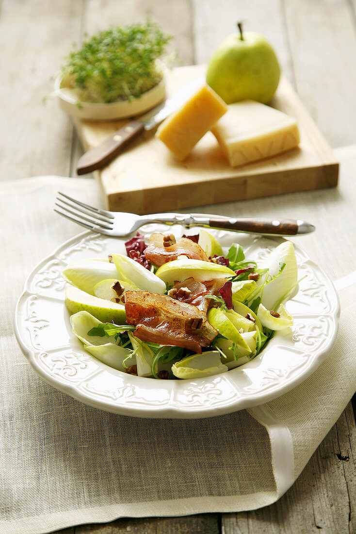 Chicory, bacon and pear salad