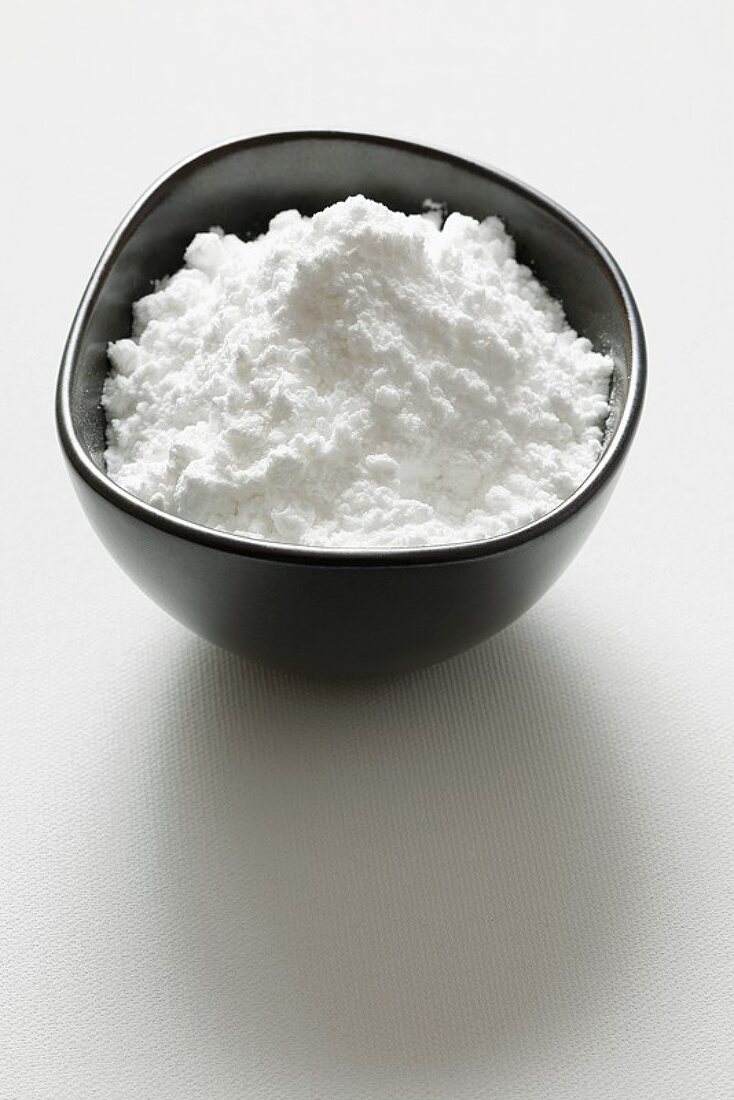 Icing sugar in a bowl