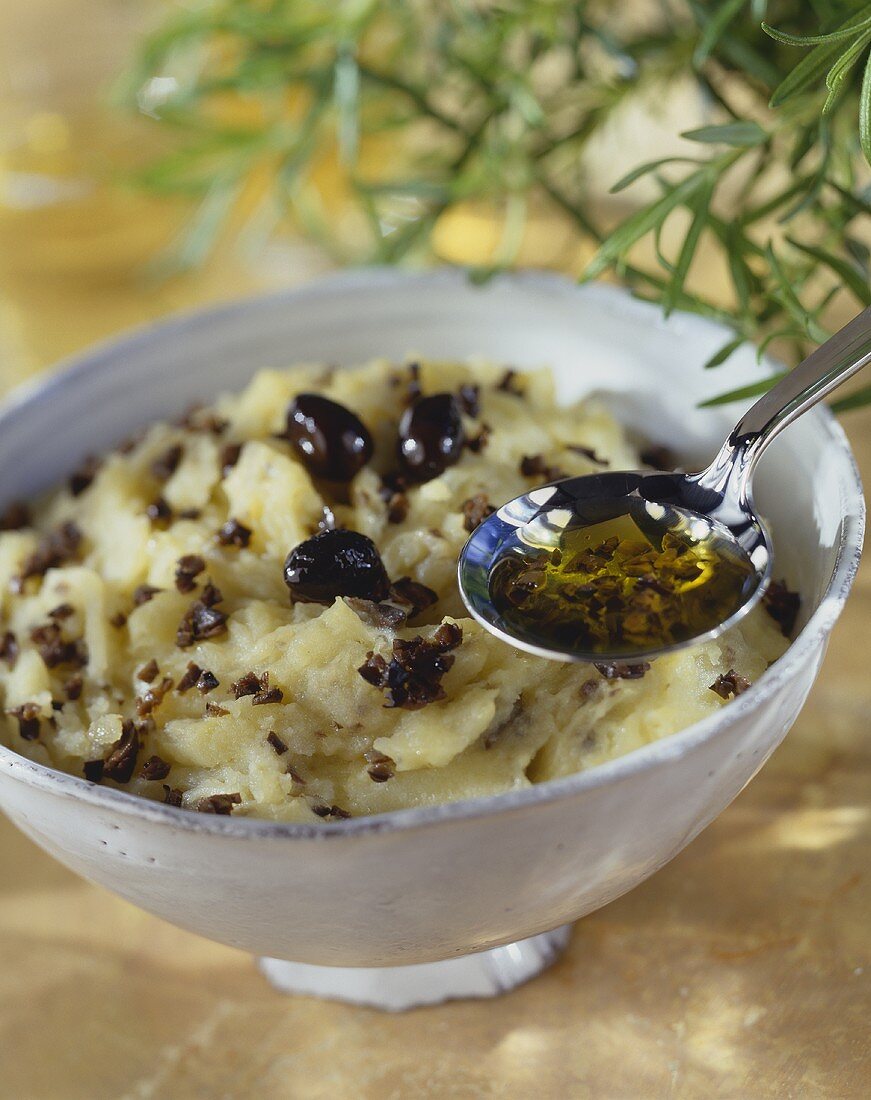Mashed potato with black olives