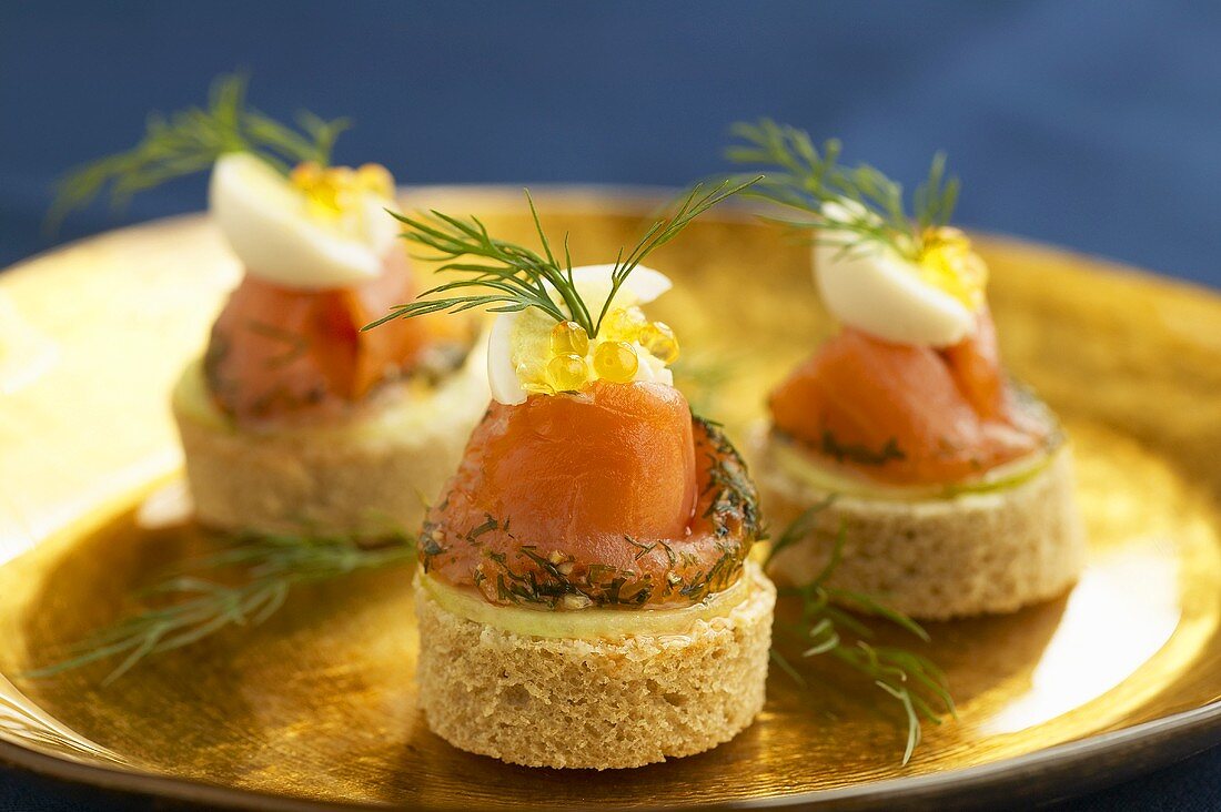 Canapés mit Graved Lachs