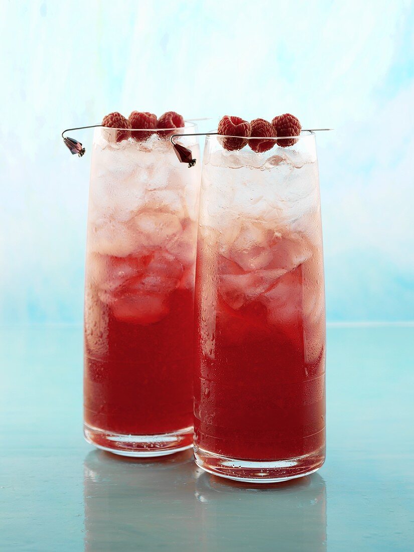 Razz Lemonade (made with raspberry rum, cranberry juice & soda)