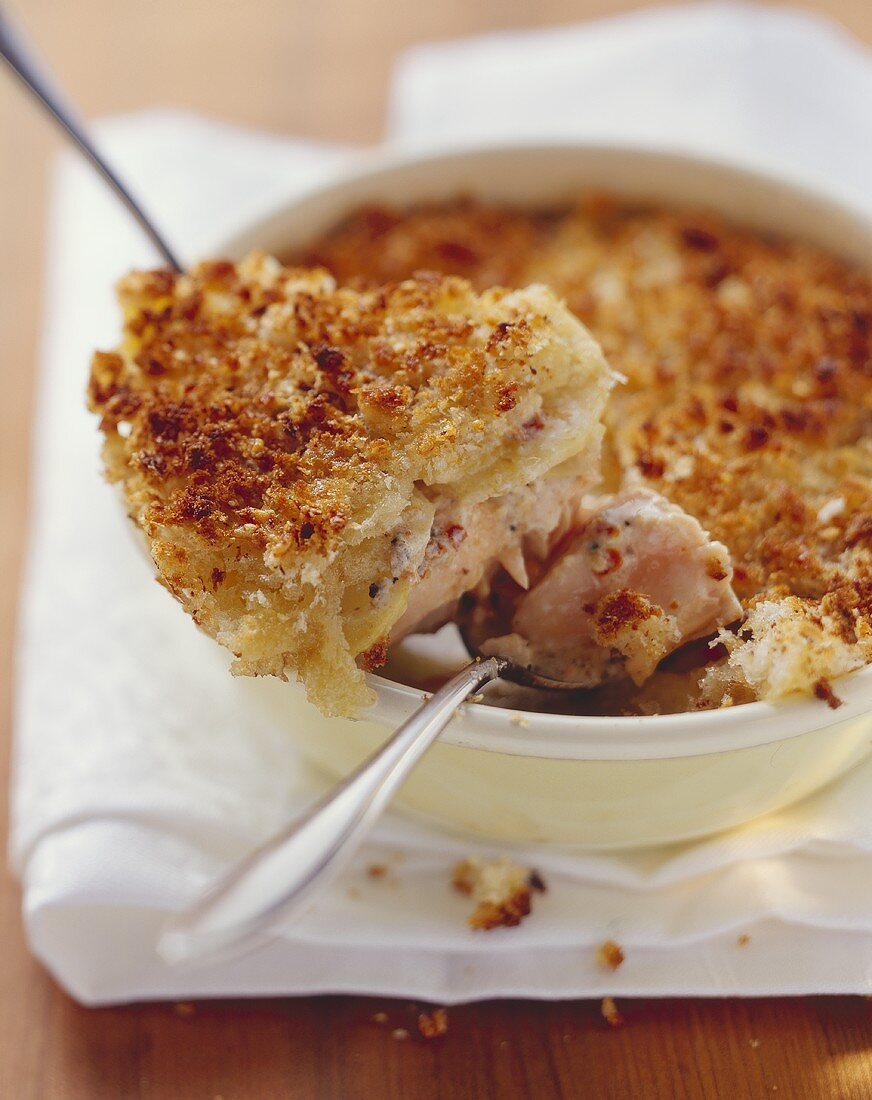 Salmon fish pie with chilli, fennel and breadcrumb crust