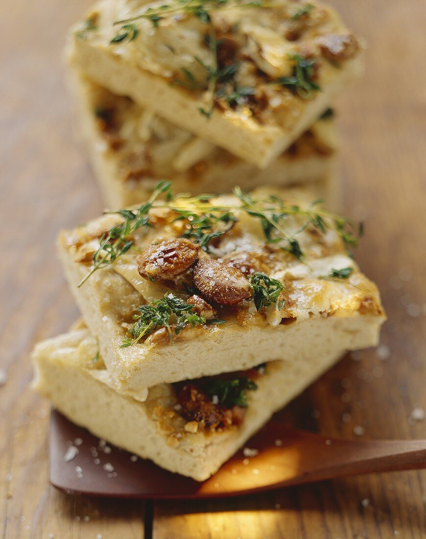 Focaccia with goat's cheese and almonds