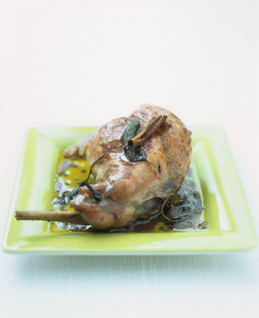 Rabbit with onions, sage and cinnamon