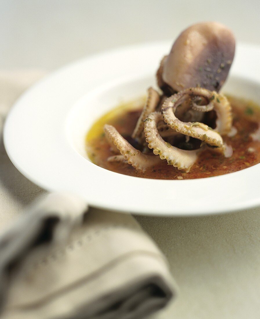 Suppe mit Oktopus