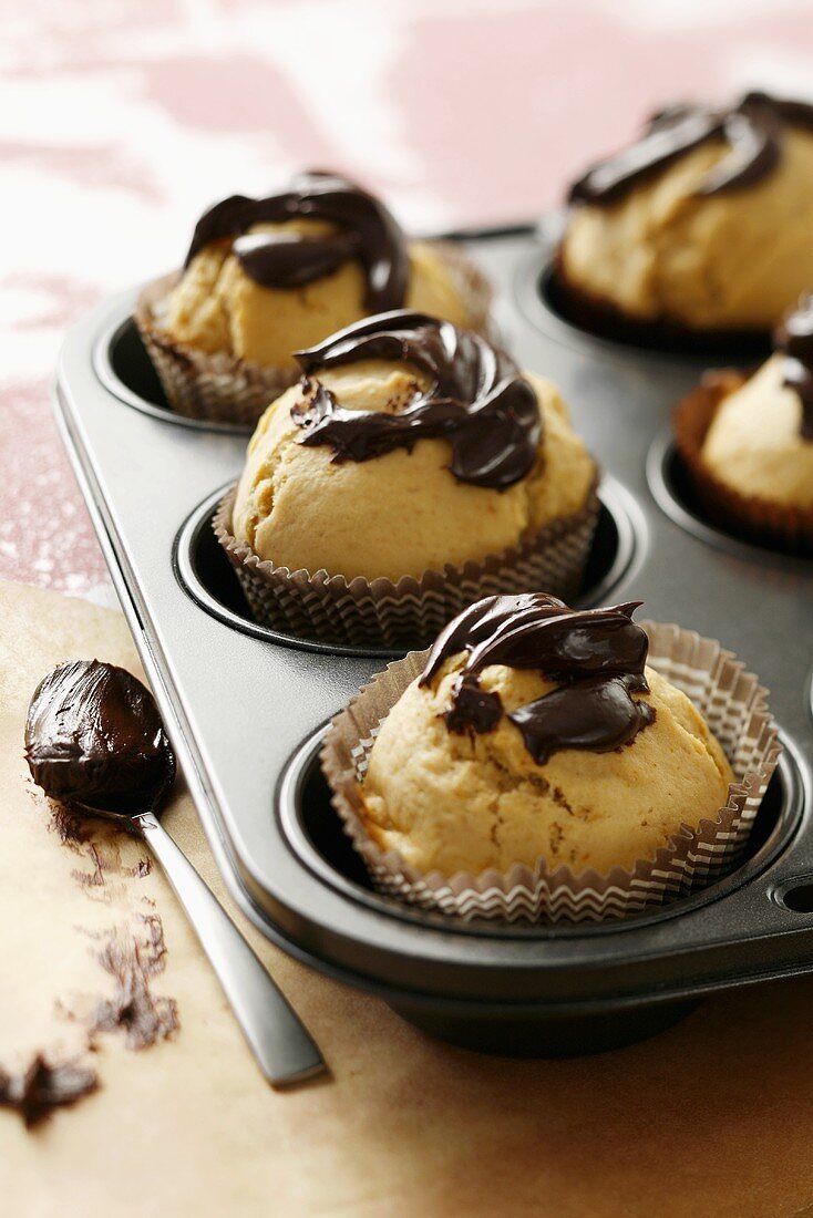 Muffins mit Kaffeelikör und Schokolade