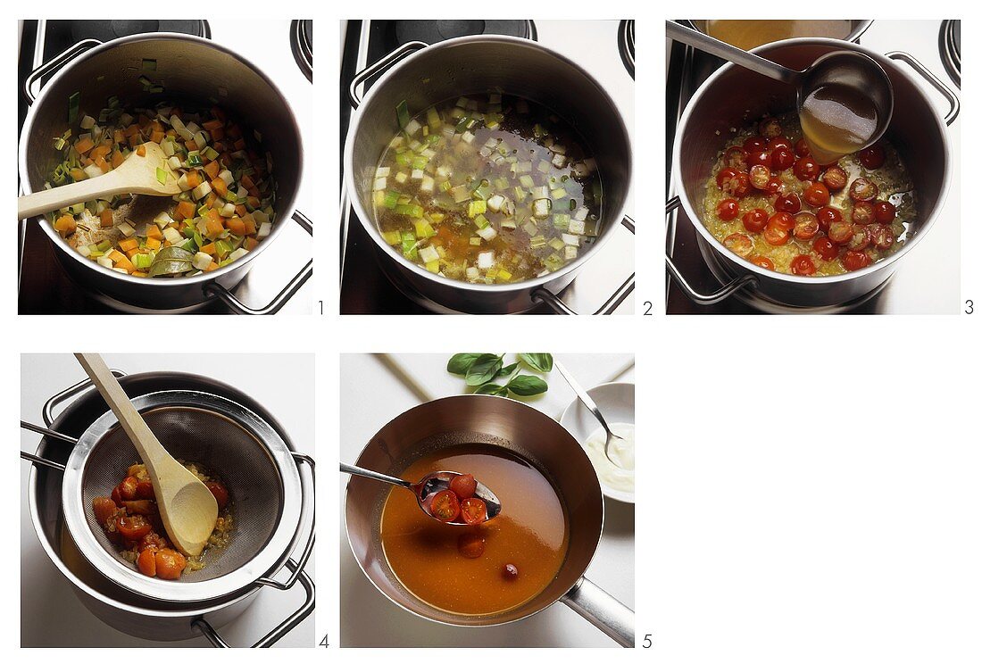 Making tomato soup with cherry tomatoes