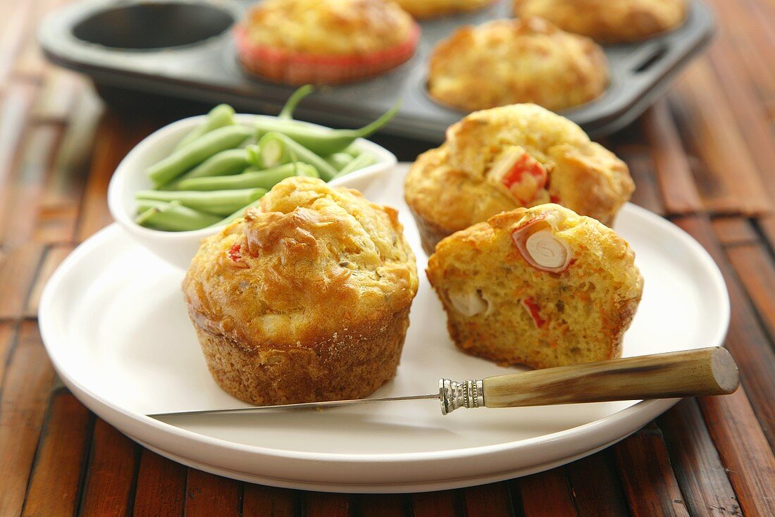 Hearty muffins with surimi