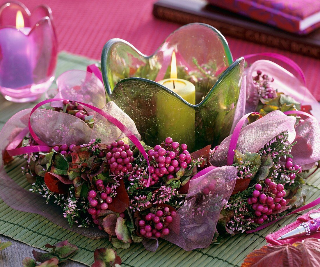 Windlight with wreath of heather, beauty berries & hydrangeas