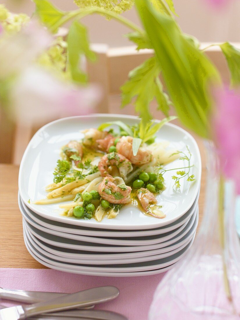 Crayfish and asparagus salad