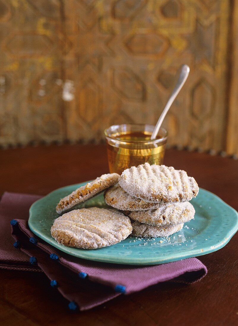 Moroccan nut biscuits