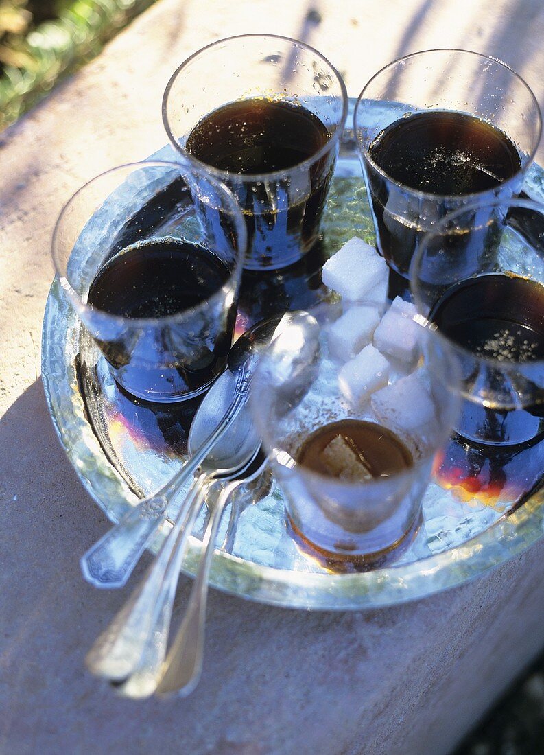 Kahwa (Marokkanischer Kaffee mit Gewürzen)
