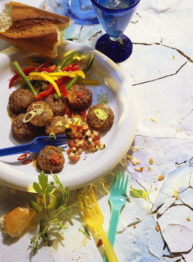 Meatballs with Bell Pepper Salad