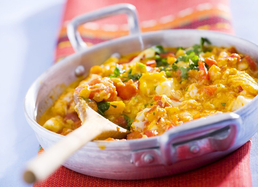 Mish-Mash (Scrambled egg with peppers & tomatoes, Bulgaria)