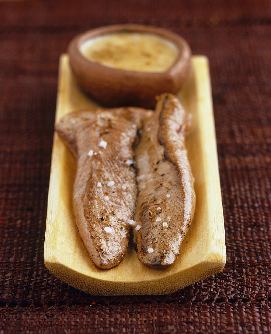 Gebratenes Entenfilet mit Sauce Normande