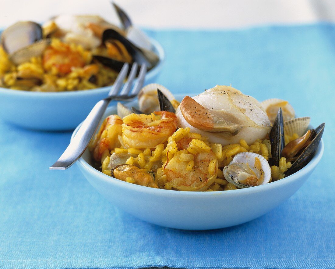 Saffron risotto with seafood