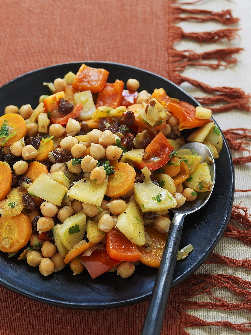 Moroccan vegetable dish with raisins