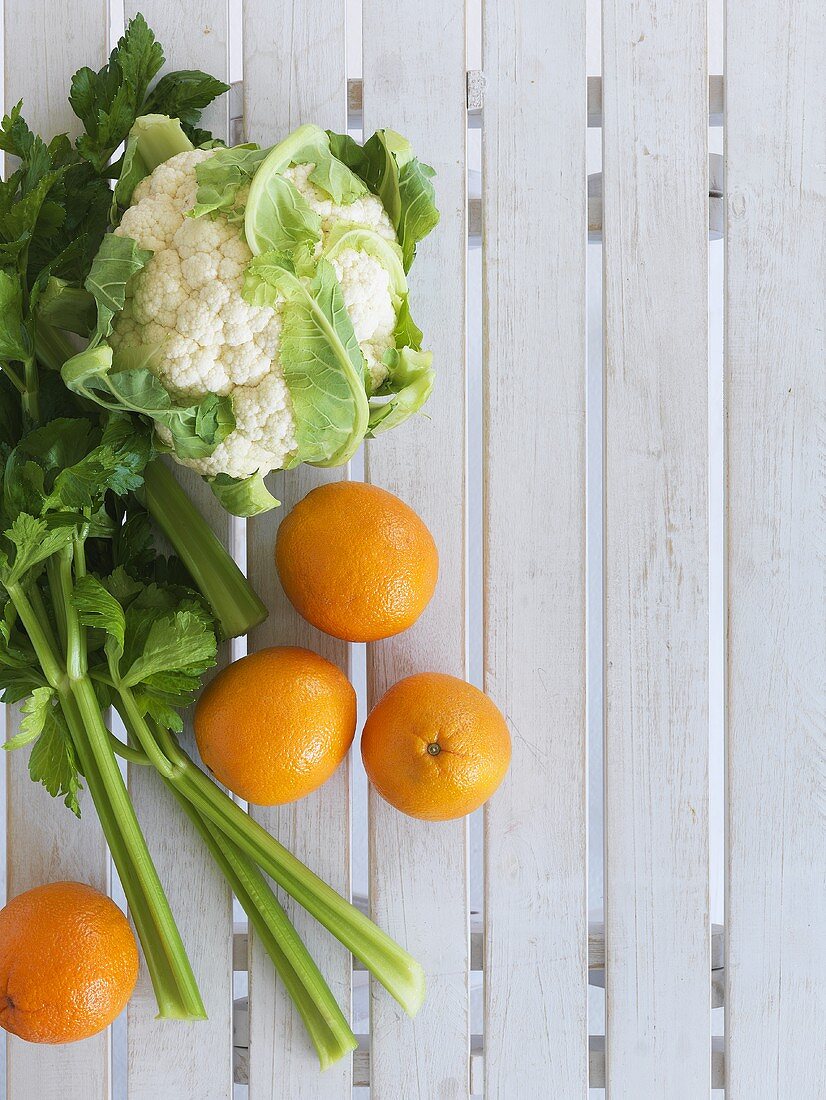 Orangen, Sellerie und Blumenkohl