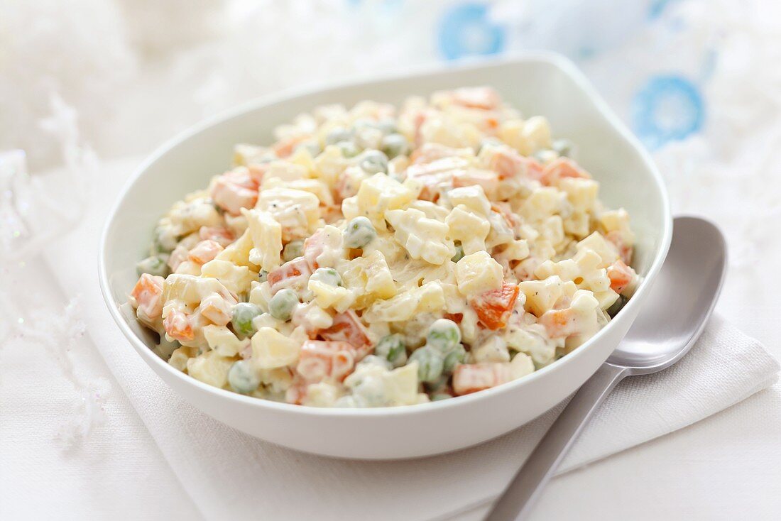 Vegetable salad with mayonnaise
