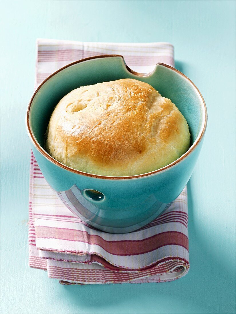 Bread baked in a pot