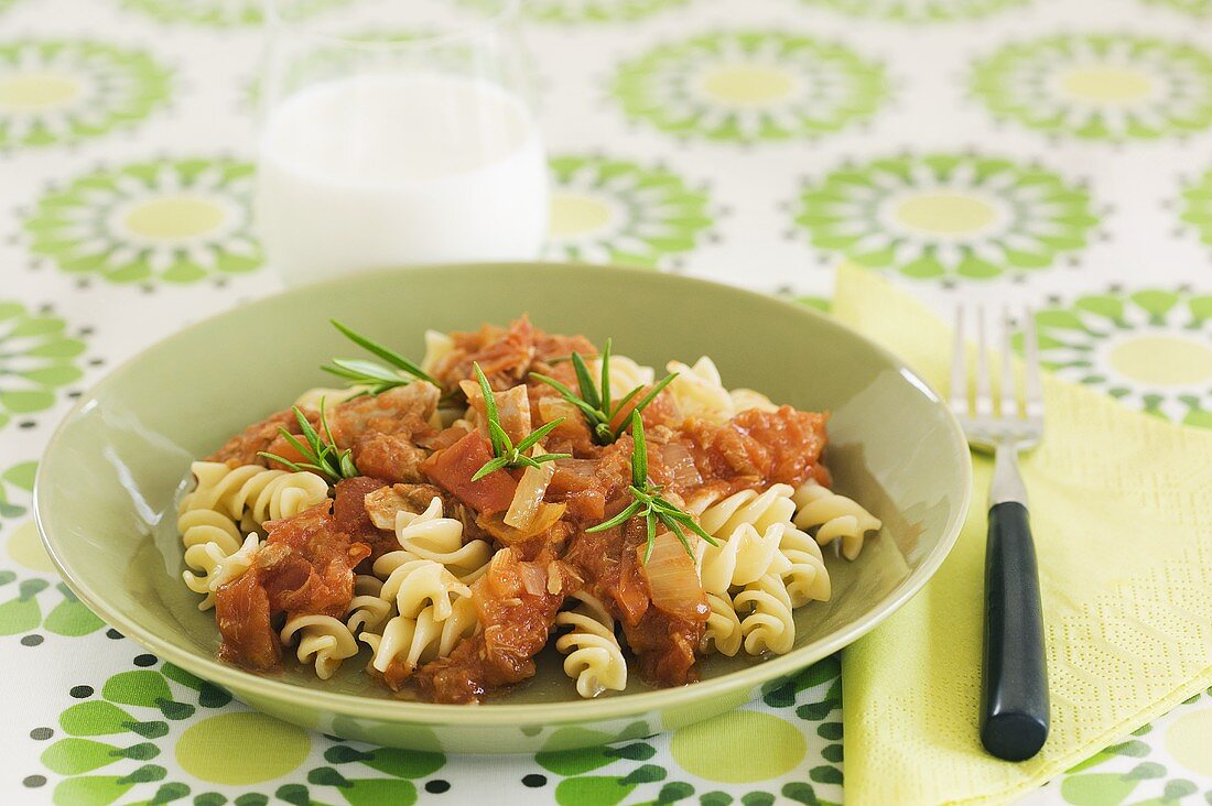 Fusilli with tomatoes