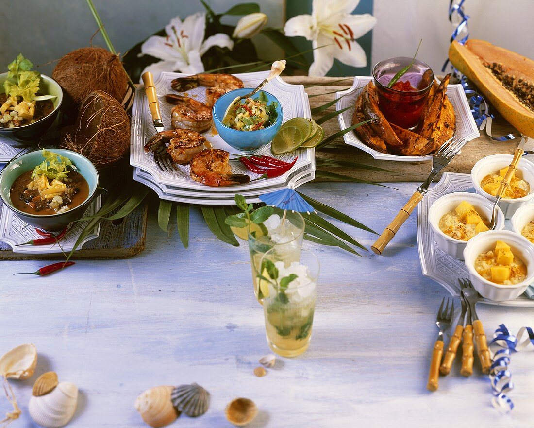 Mojito, Schwarze Bohnensuppe, Garnelen, Süsskartoffeln, Kokosreis mit Mango