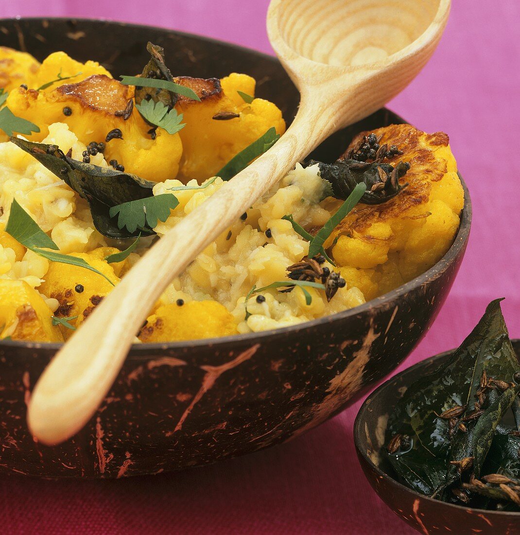 Dhal with cauliflower (India)