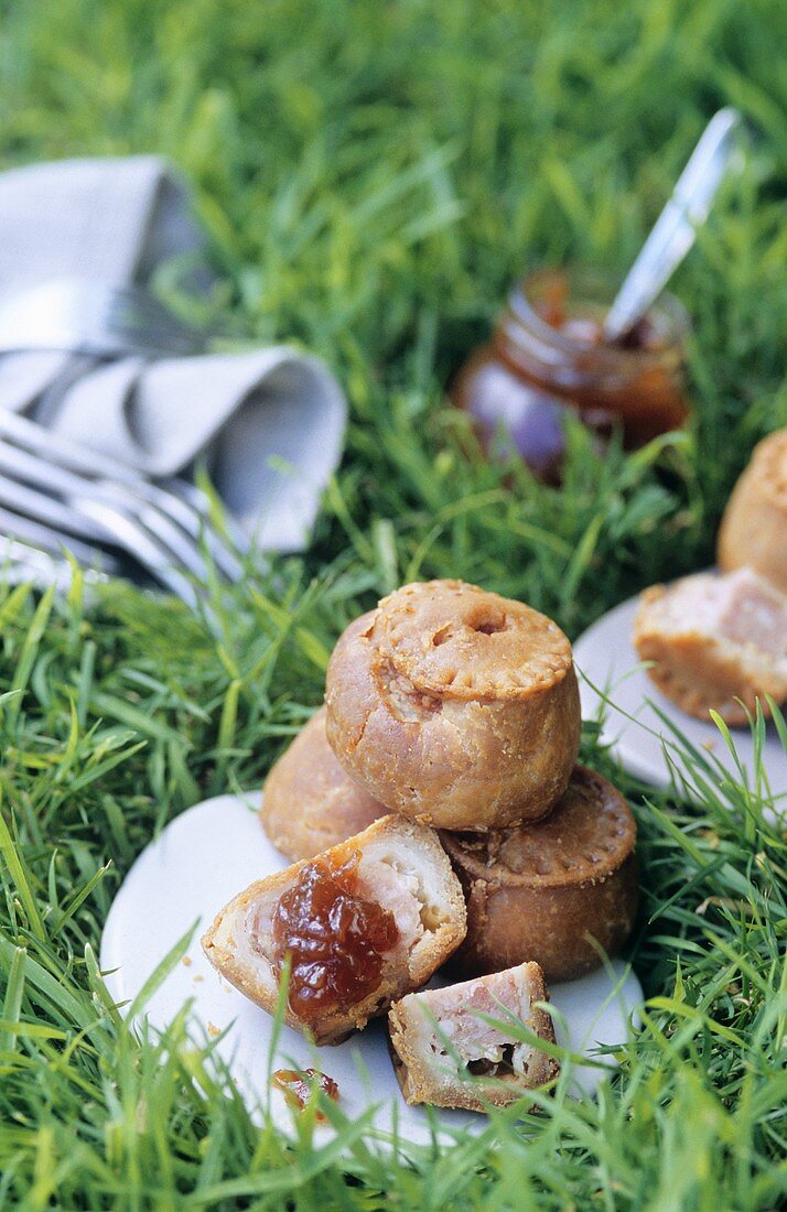 Pork pies (UK)