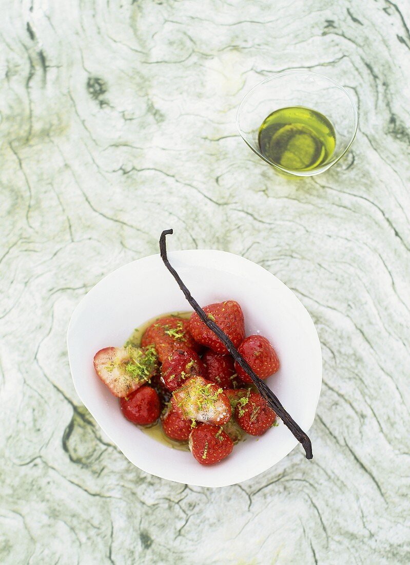 Strawberries with vanilla olive oil