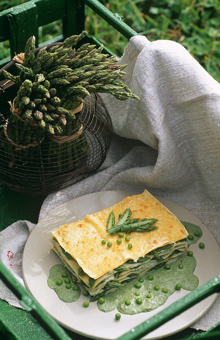 Lasagne with green asparagus and peas