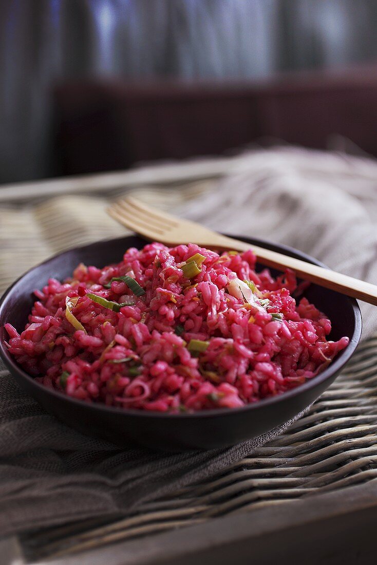 Beetroot risotto with leek and bacon