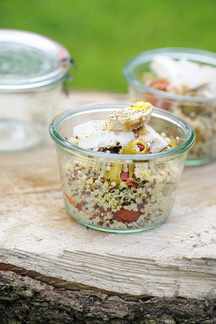 Quinoa-Taboule mit Hähnchenfleisch