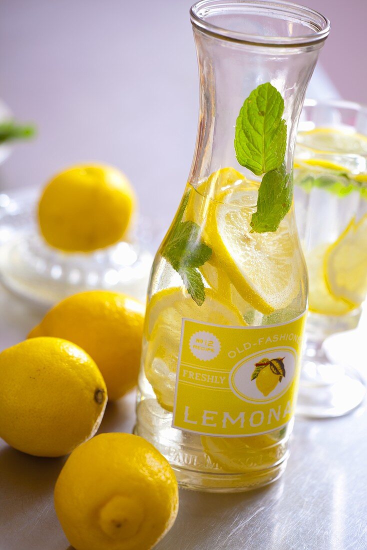 Lemonade and fresh lemons