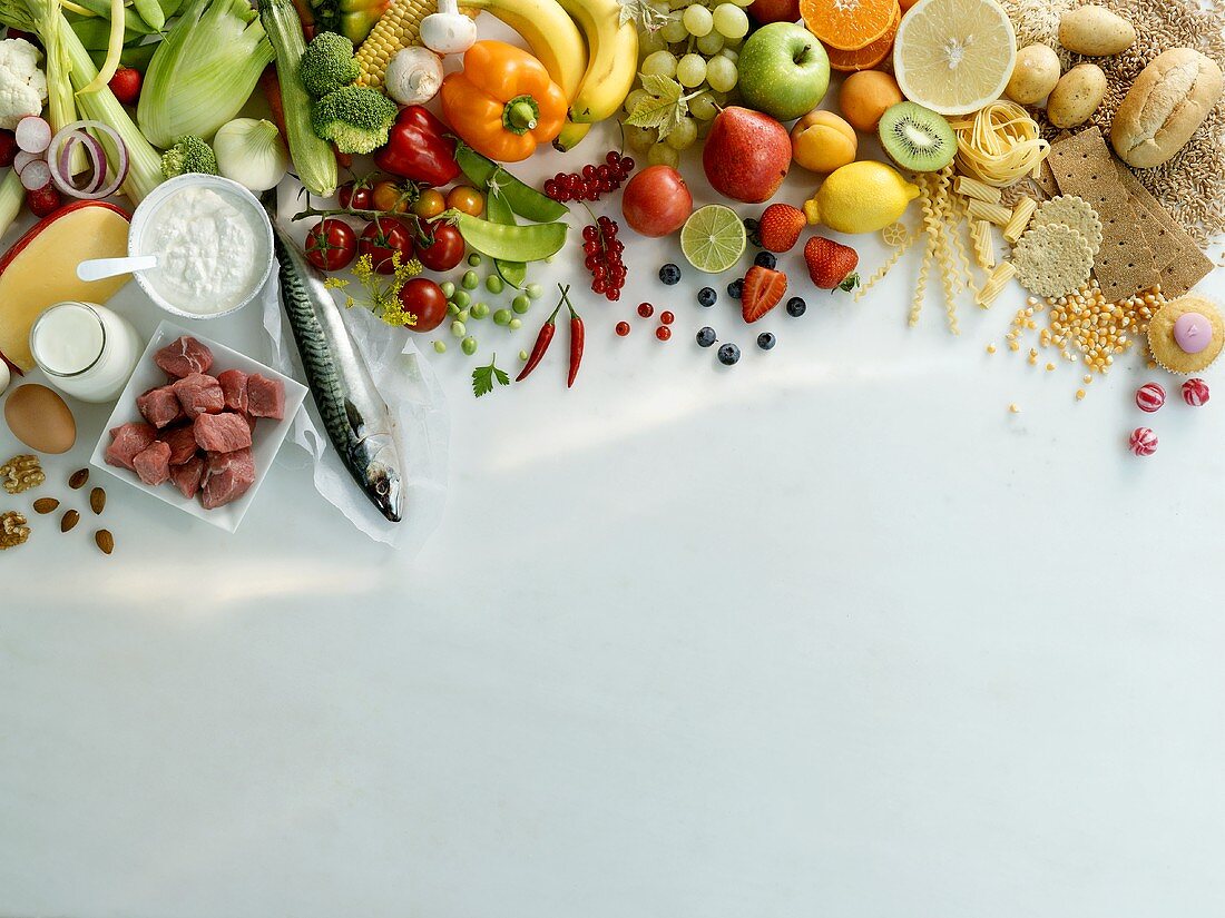 Obst, Gemüse, eiweiss- & kohlenhydratreiche Lebensmittel