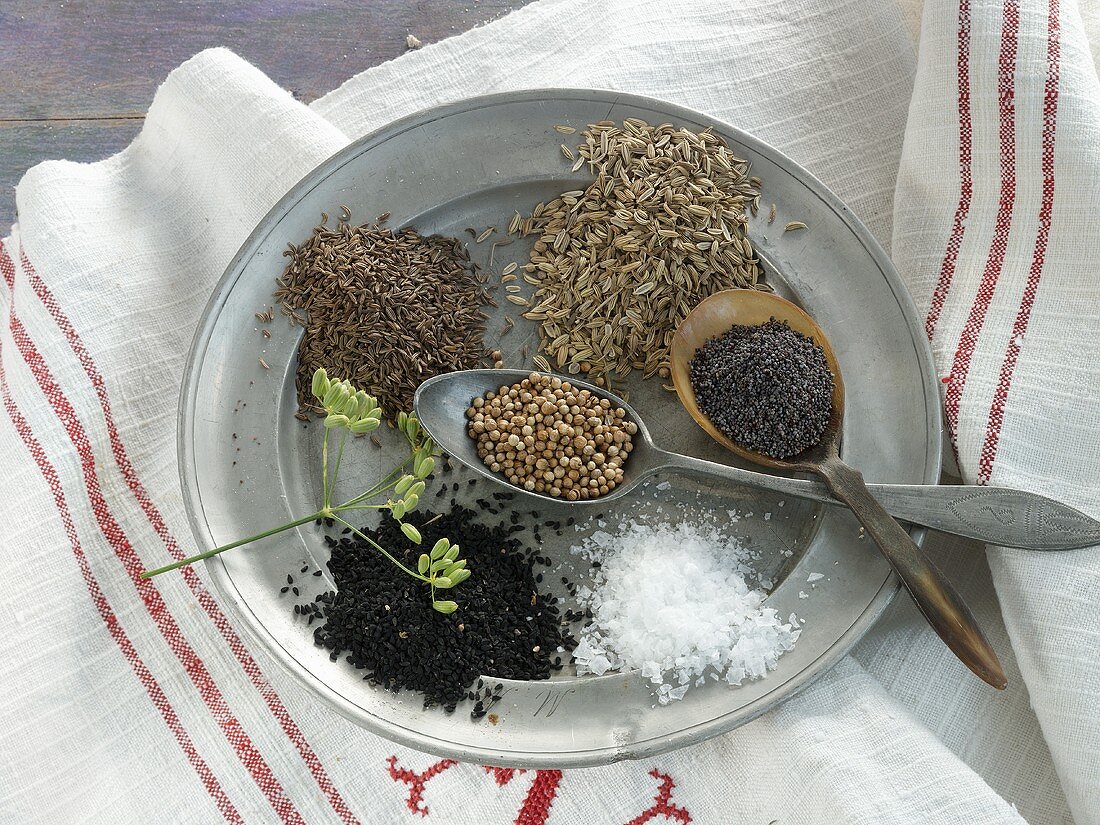 Spices for baking bread