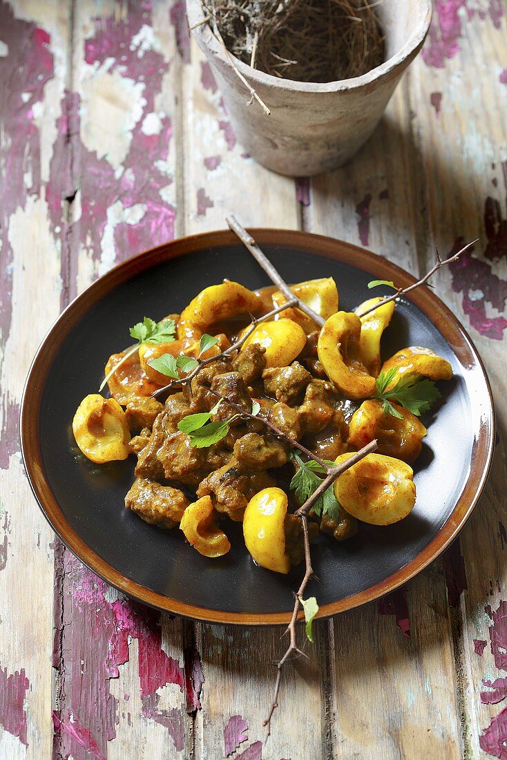 Lamb ragout with quince (Morocco)
