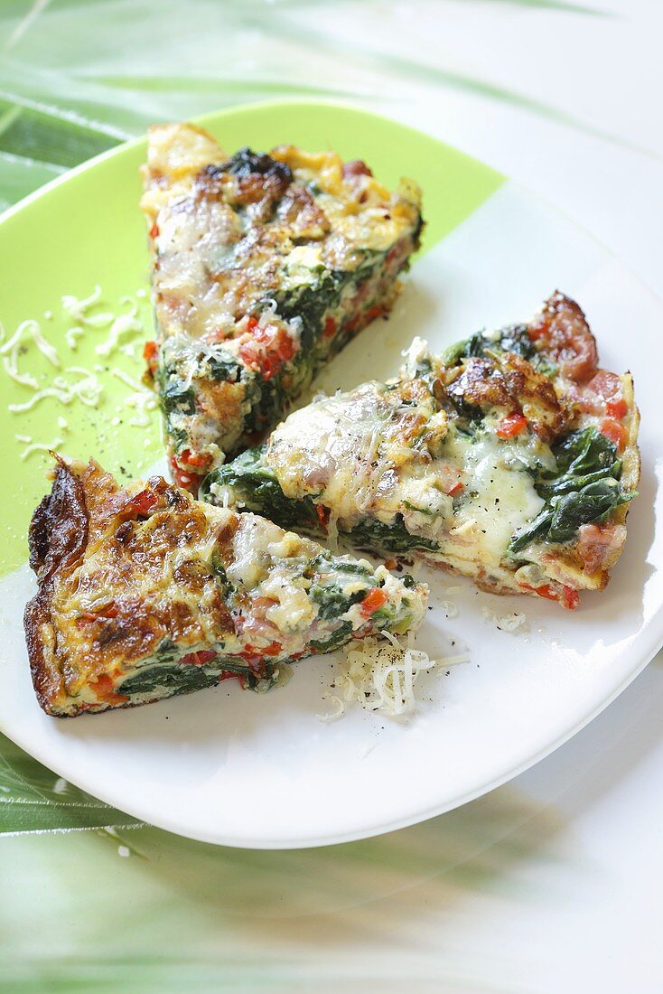 Spinach tart with bacon and cheese