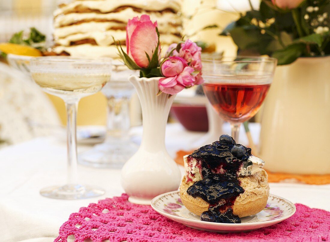 Scone with blue cheese and blueberry jam