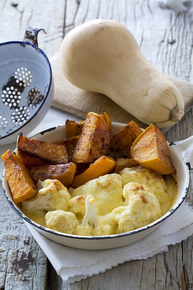 Blumenkohlauflauf mit gegrilltem Butternusskürbis