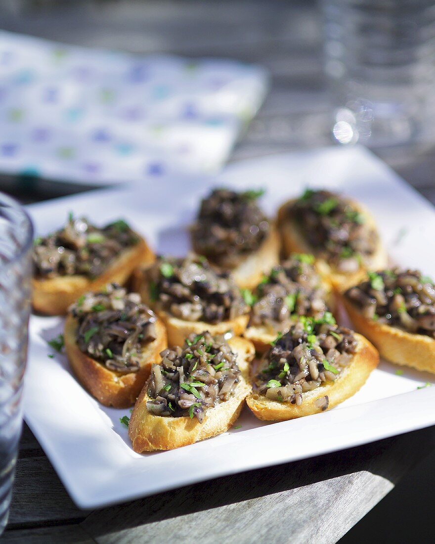 Mushroom bruschetta