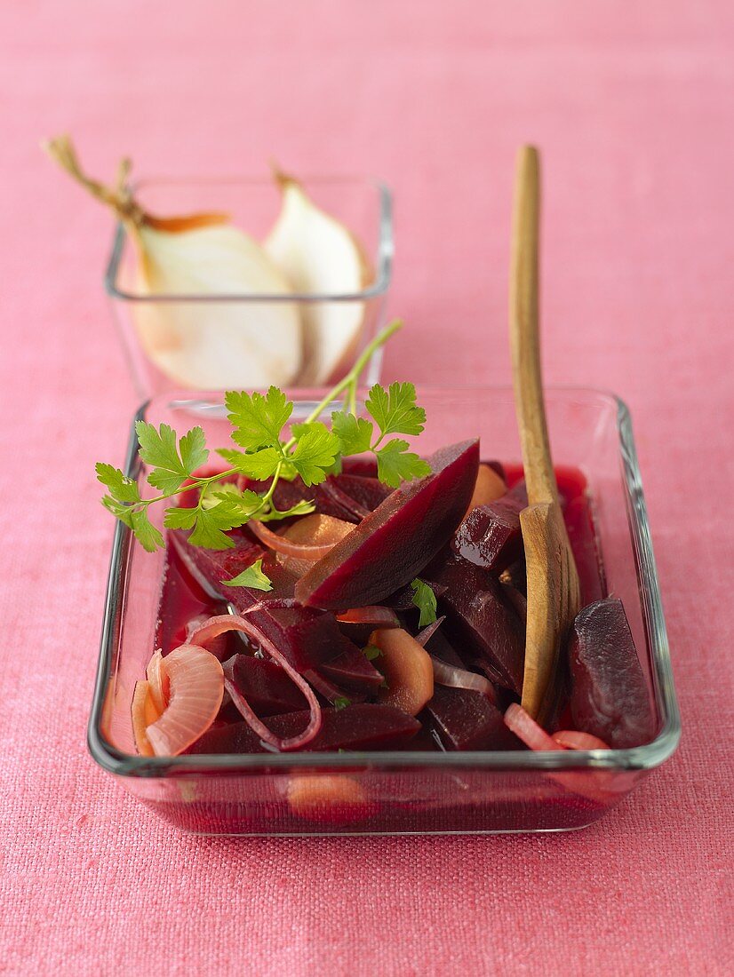 Pickled beetroot in glass dish