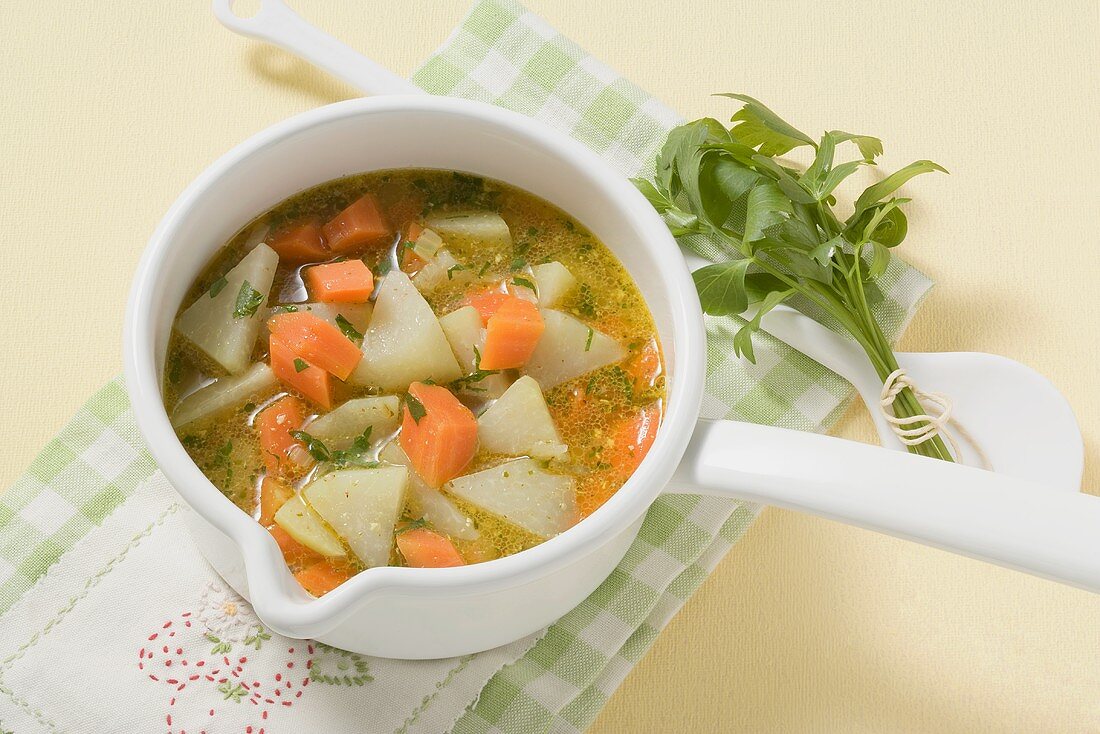 Kohlrabi-Karotten-Suppe