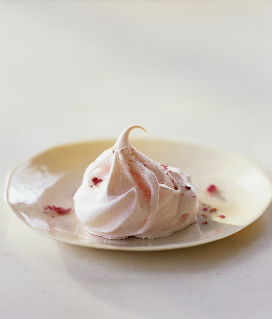 Rose meringue