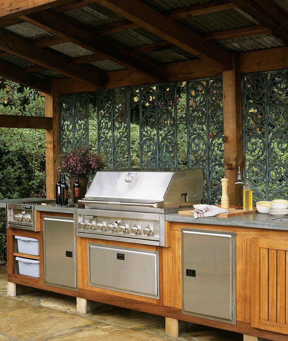 Outdoor kitchen with canopy