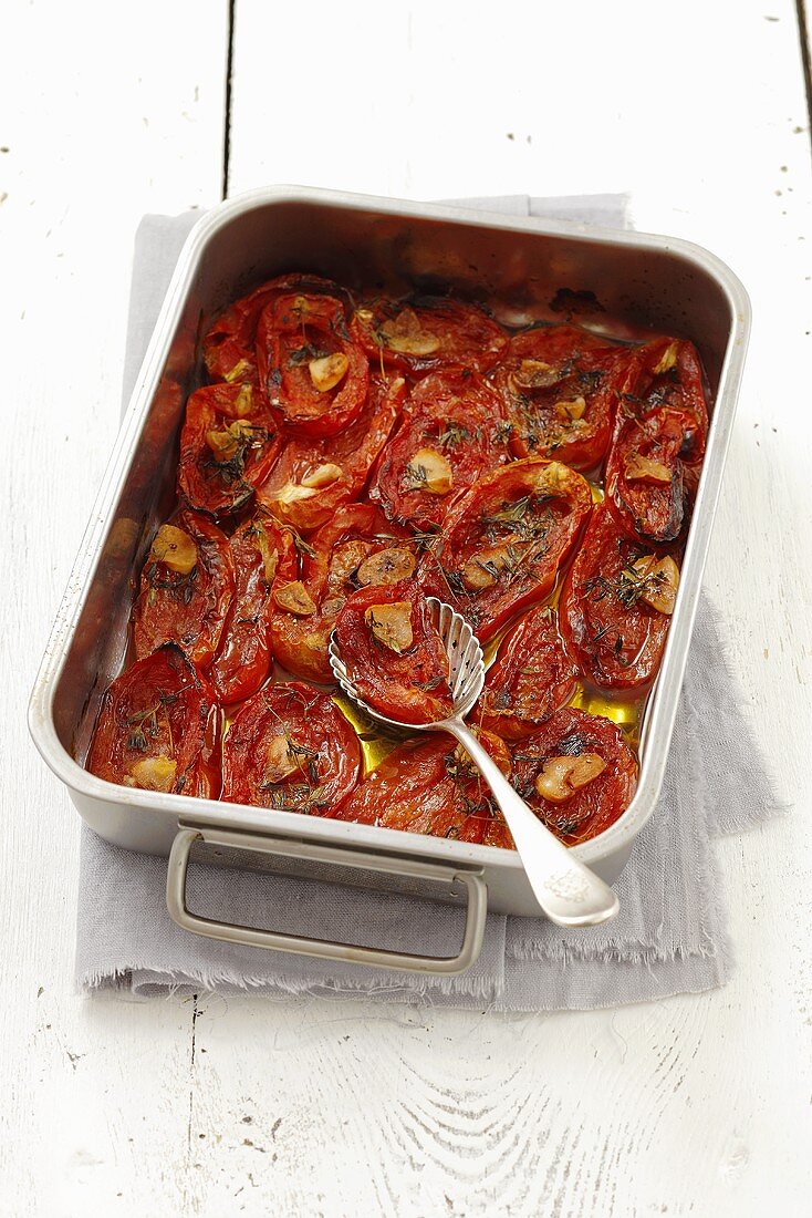 Ofengebackene San Marzano Tomaten mit Knoblauch